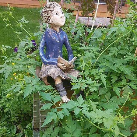 Dein Zuhause In Der Ferne Im Gruenen Kreativhof 