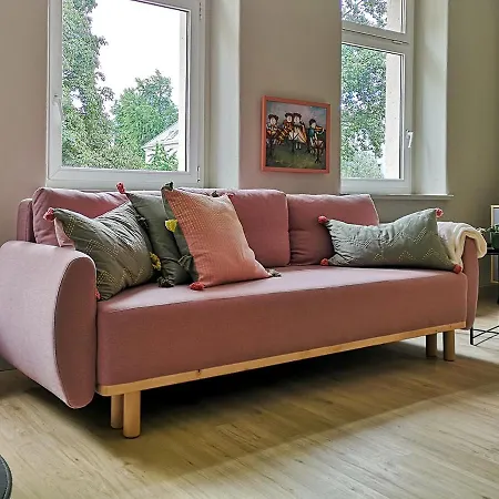 Apartamento Dein Zuhause In Der Ferne Im Grünen Kreativhof Der Gute Ton Mit Kostenlosem Fahrradverleih *