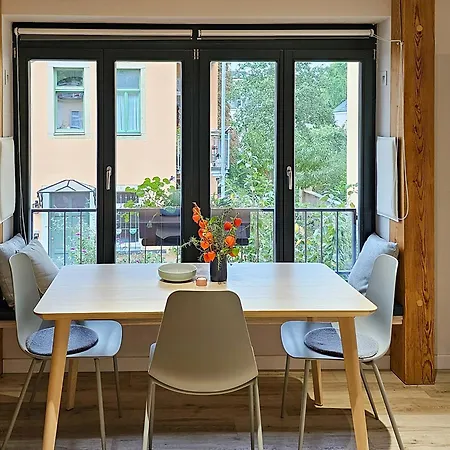 Appartement Dein Zuhause In Der Ferne Im Gruenen Kreativhof 