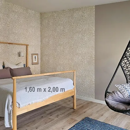 Dein Zuhause In Der Ferne Im Grünen Kreativhof Der Gute Ton Mit Kostenlosem Fahrradverleih