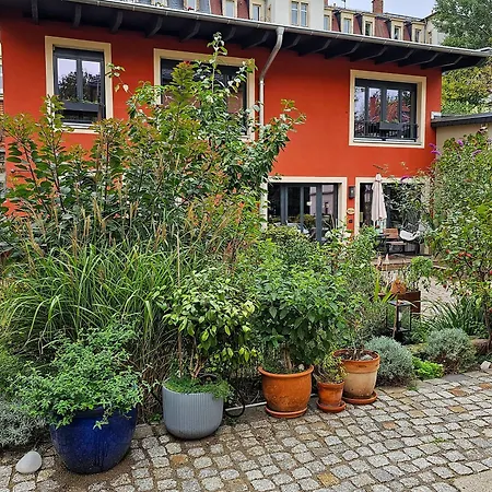 Appartement Dein Zuhause In Der Ferne Im Gruenen Kreativhof 