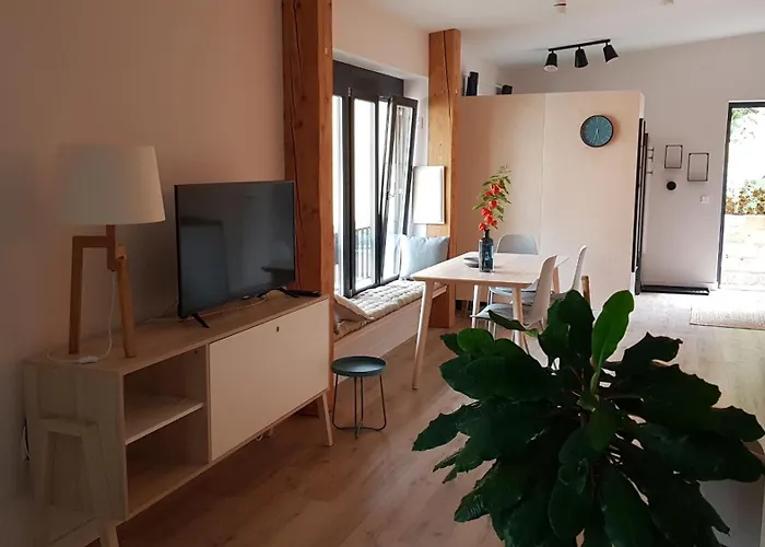 Dein Zuhause In Der Ferne Im Gruenen Kreativhof 